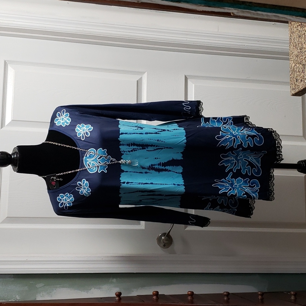Tunic top / dress w/ Paparazzi necklace & earrings 16/1X